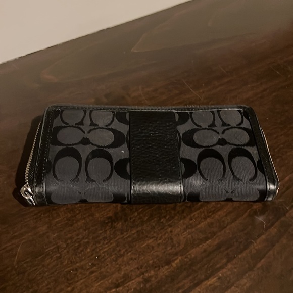 Coach Black Wallet - Picture 2 of 3